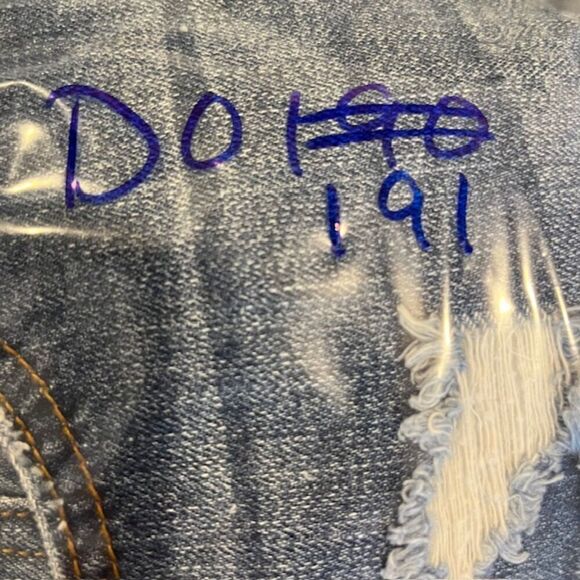 Nature Denim Women's Distressed Jean shorts 100% Cotton Size Medium - Picture 7 of 7